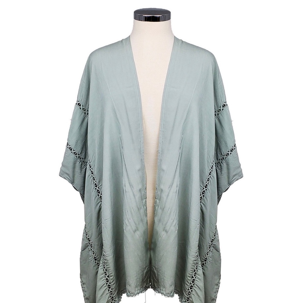 Seafoam Green Inset Lace Kimono